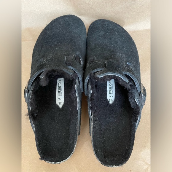 Lightly Used Birkenstock Black Boston Shearling Suede Leather Size EU 40 Narrow - Picture 4 of 10